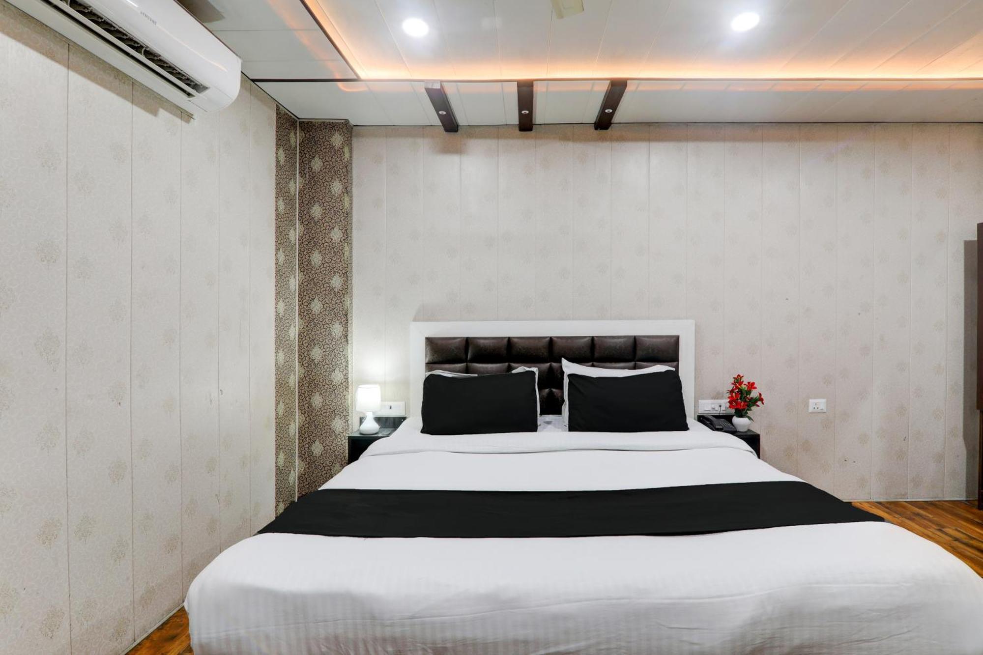 Hotel O Ss Palace Inn لاكناو المظهر الخارجي الصورة